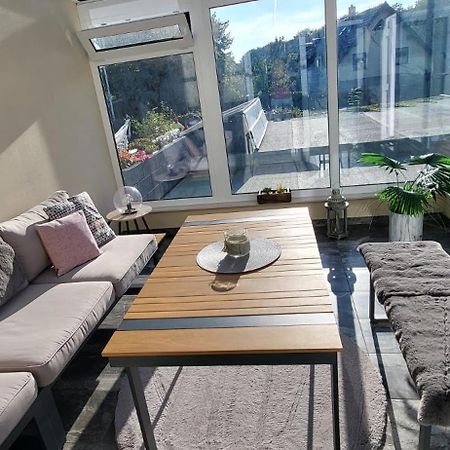 Komfortabele Ferienwohnung In Ruhiger Lage Зассніц Екстер'єр фото