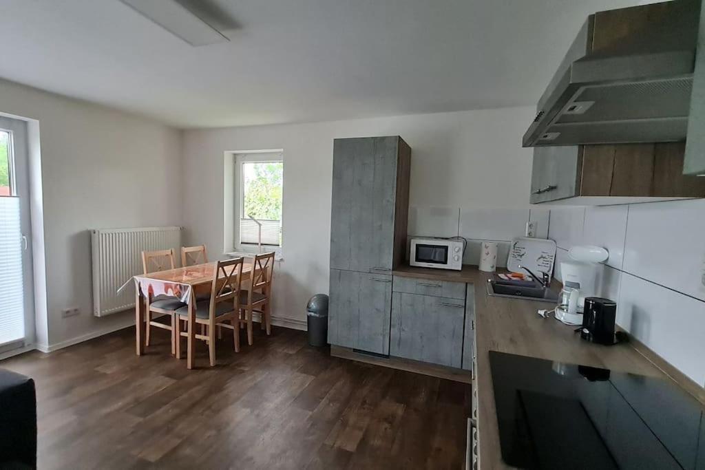Komfortabele Ferienwohnung In Ruhiger Lage Зассніц Екстер'єр фото